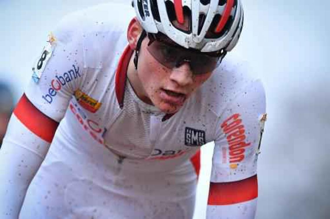 Mathieu van der Poel verlengt contract bij team