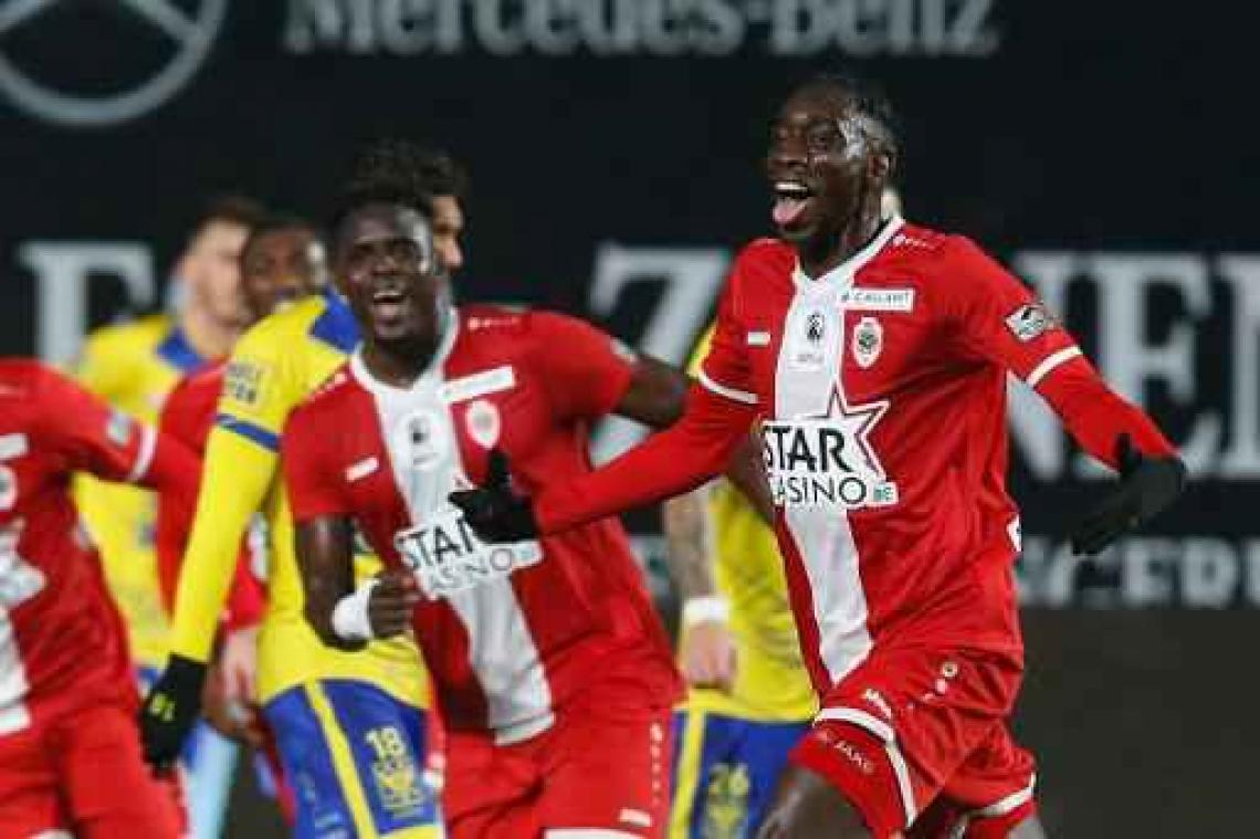 Jupiler Pro League - Antwerp sluit 2017 af met zege op Stayen en een vierde plaats in het klassement