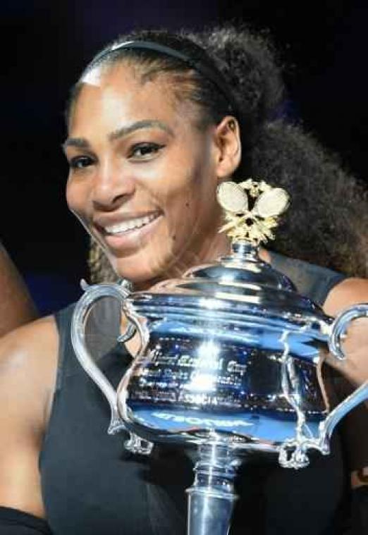 Serena Williams verliest bij rentree in Abu Dhabi