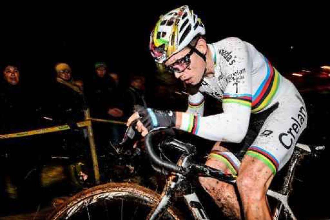 Superprestige Diegem - Van Aert moet zich alweer tevreden stellen met tweede plek