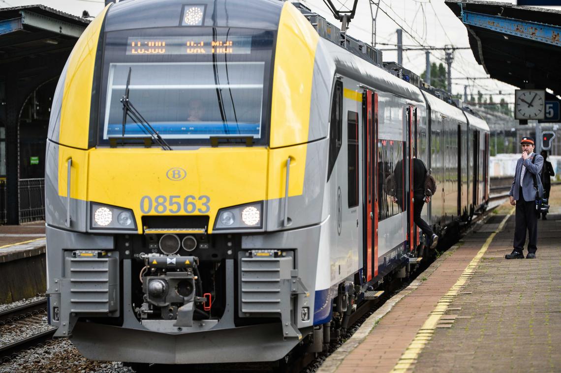 Opgelet! Morgen zware hinder bij openbaar vervoer en op de weg door betoging