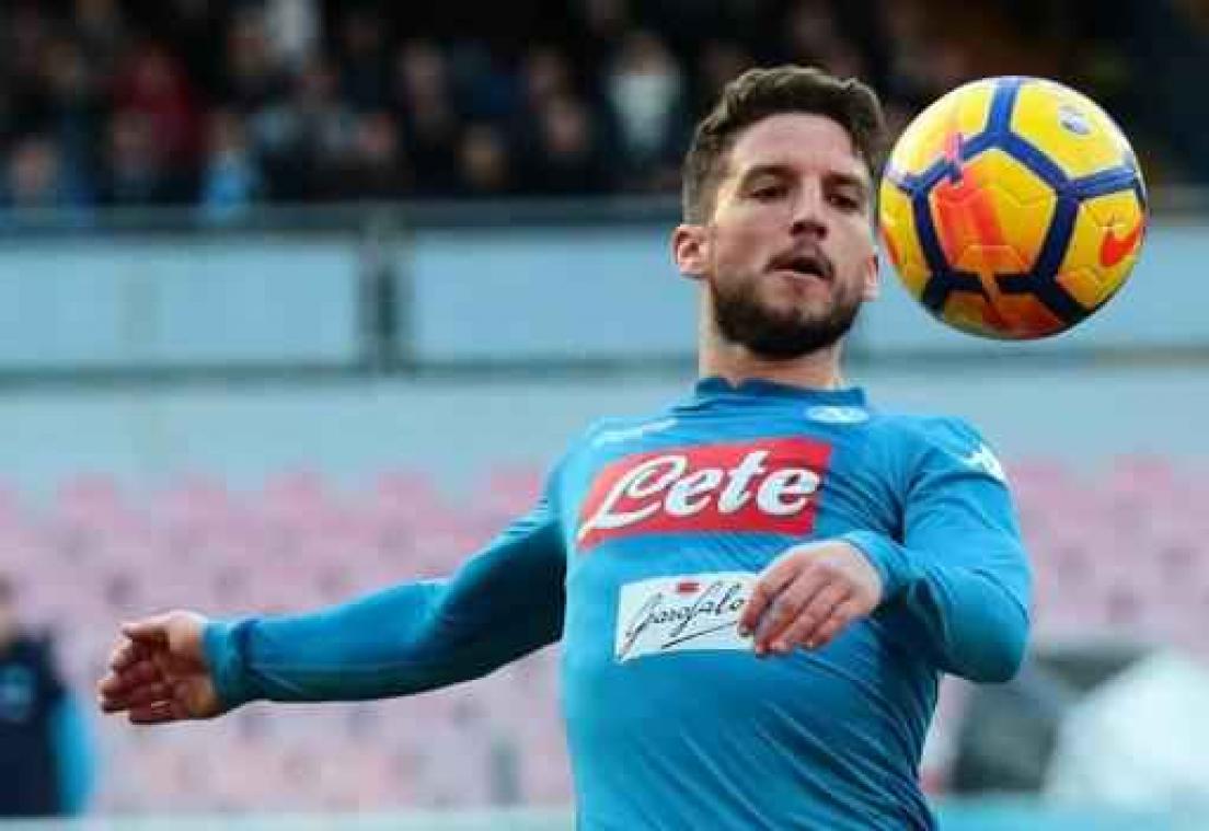 Belgen in het buitenland - Timothy Castagne knikkert Dries Mertens uit Coppa Italia