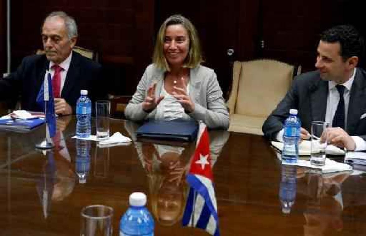 EU bekritiseert beleid dat Cuba isoleert, wil "bruggen bouwen"