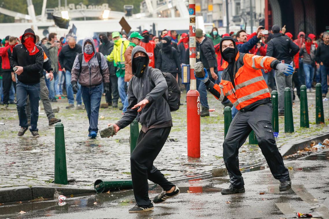 Vreedzame betoging escaleert op einde