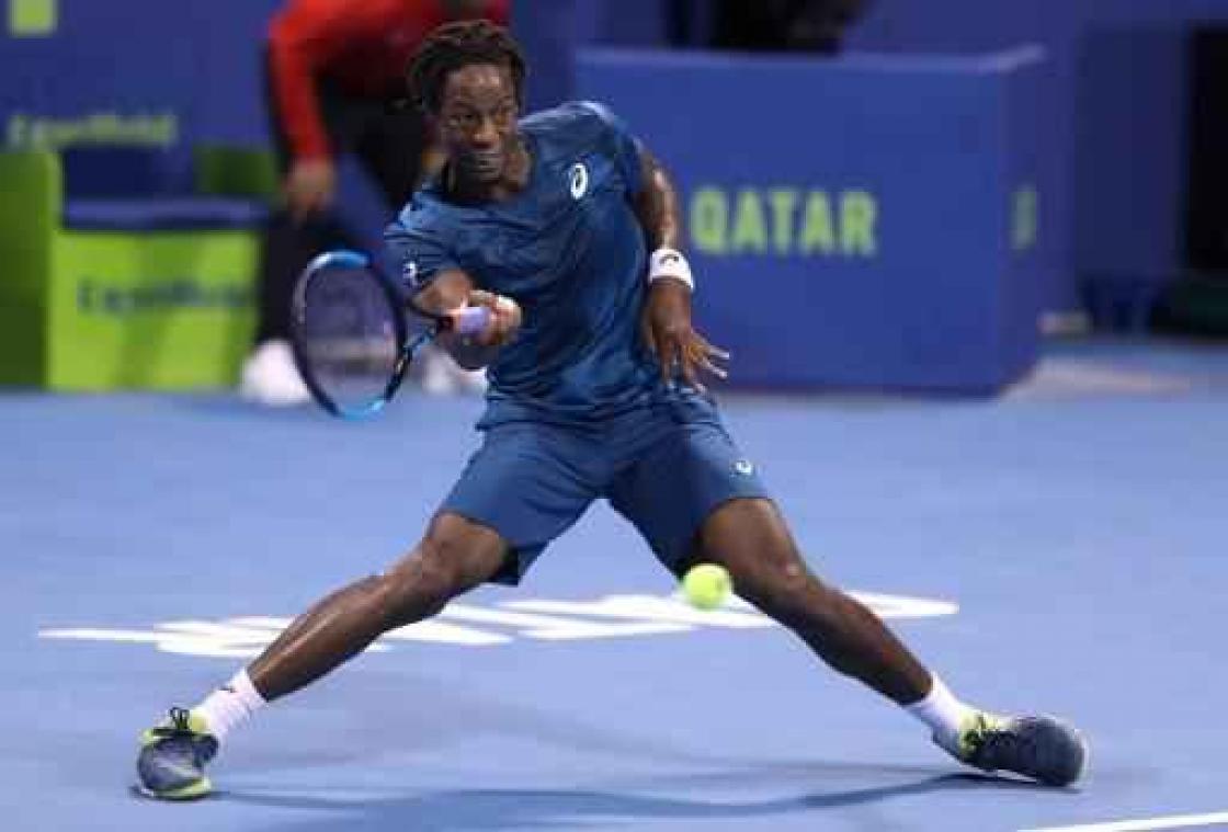 Monfils wint makkelijk van Rublev en pakt 7e titel