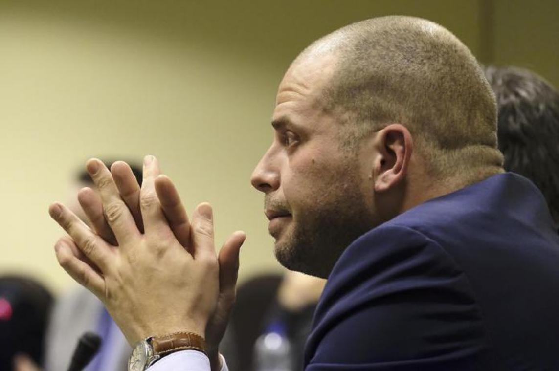 «Regering mét Francken, anders zonder N-VA»