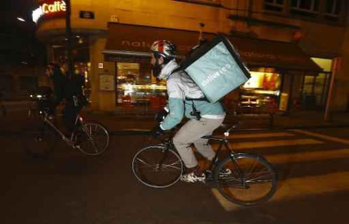 Koerierscollectief bij Deliveroo wil elke zaterdagavond werk neerleggen