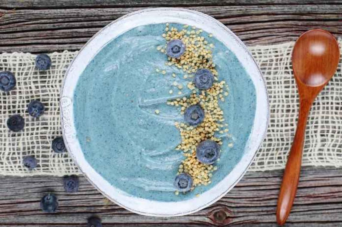 Groene matcha krijgt concurrentie van blauwe variant