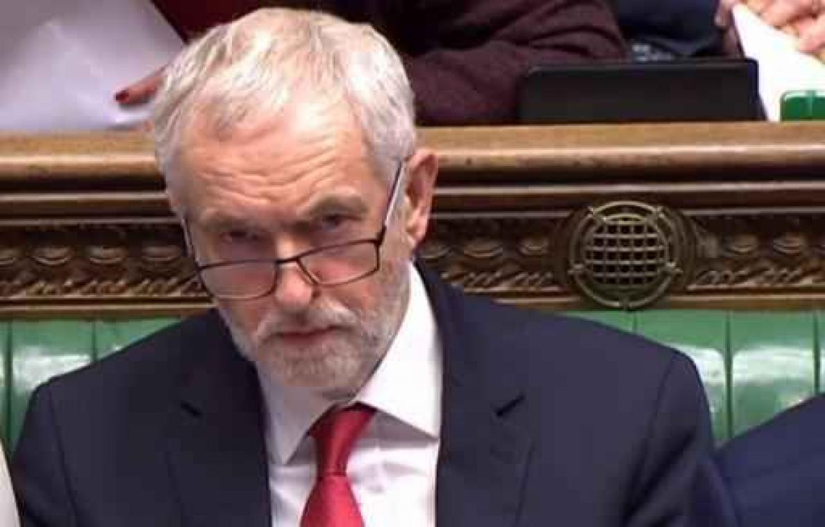 Corbyn plaatst vraagtekens achter "speciale relatie" GB-VS