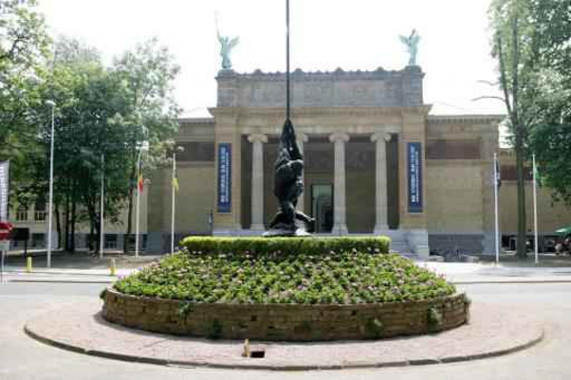 MSK Gent laat betwiste Russische kunstwerken niet weghalen