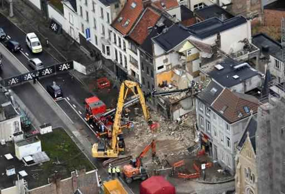 Een beschadigd gebouw aan Antwerpse Paardenmarkt opnieuw bewoonbaar verklaard