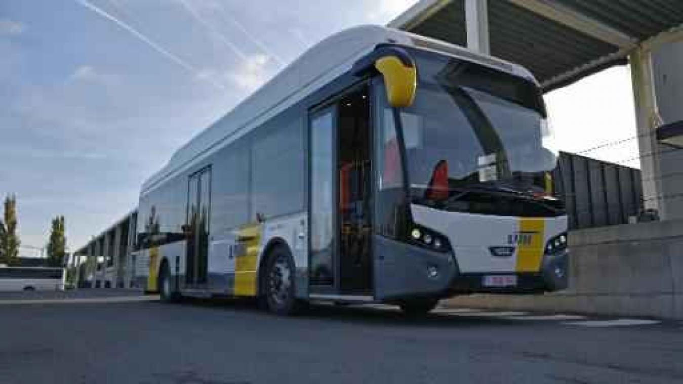 Stakingsaanzegging De Lijn: Dreiging van de baan