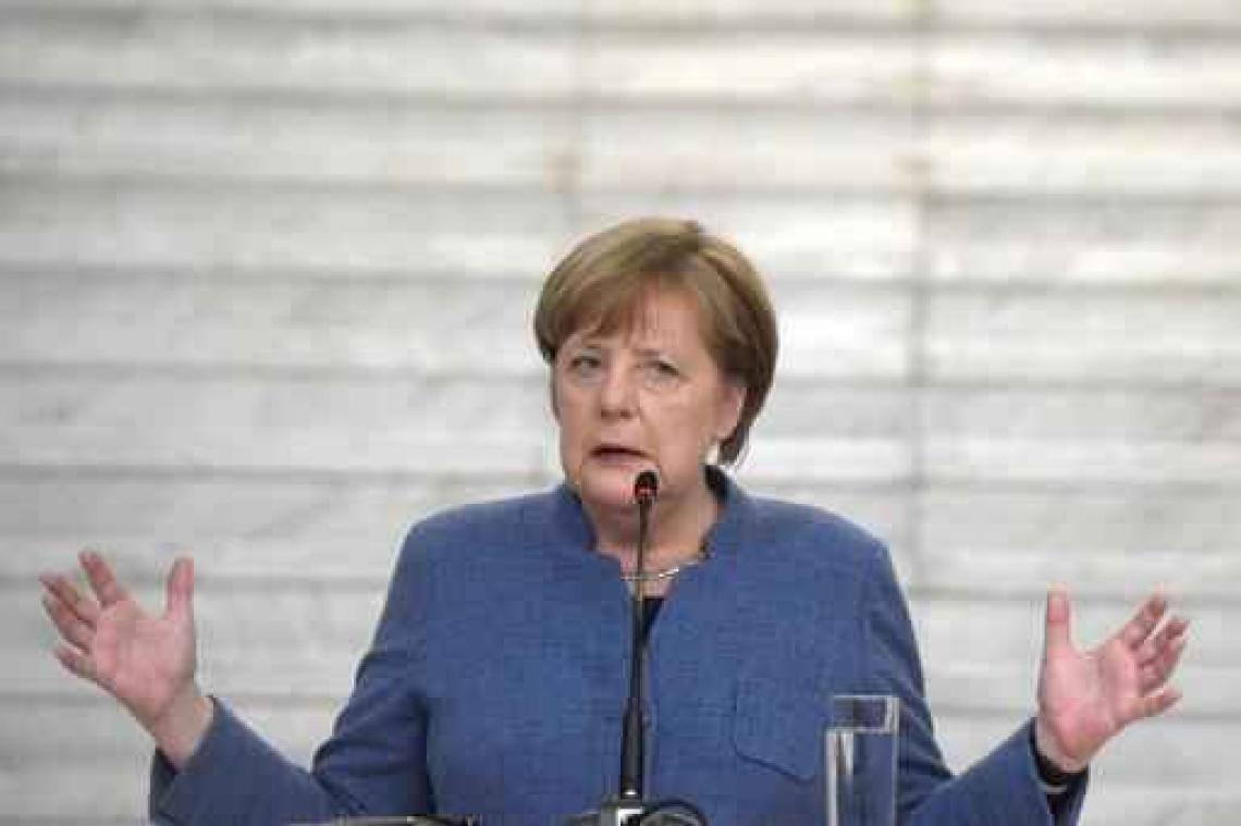 Merkel hoopt dat coalitiegesprekken met SPD na zondag snel kunnen beginnen