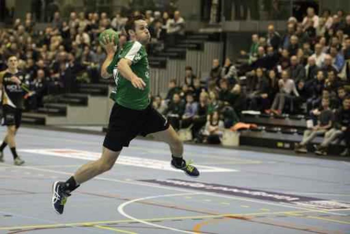 BENE-League handbal - Bocholt steviger leider na nederlagen van Lions en Aalsmeer