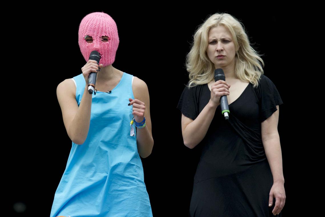 Twee leden van Pussy Riot vragen asiel aan in Zweden