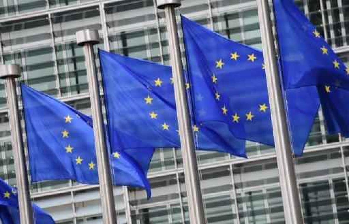 Onderzoek naar topman Europees asielagentschap wegens fraude