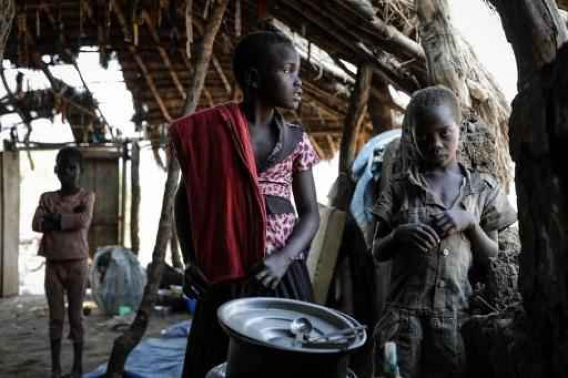 Bijna 800.000 kinderen ontheemd door geweld in Congo