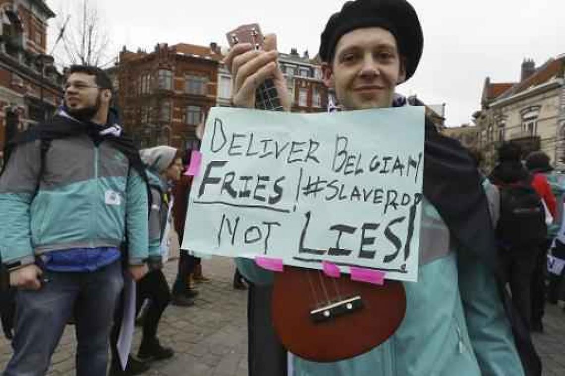 Belgische en Nederlandse Deliveroo-koeriers nemen afscheid van werkgever Smart