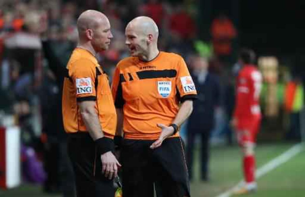 Jupiler Pro League - Sebastien Delferière keurt Standard-goal terecht af, oordeelt Johan Verbist
