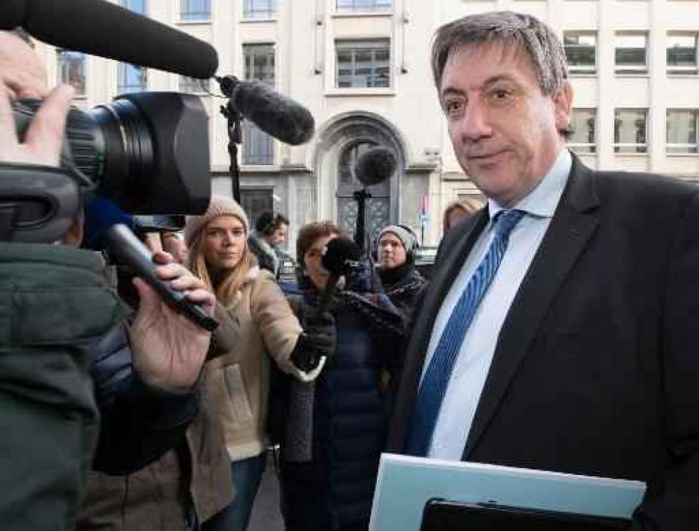 Jambon lanceert actieplan tegen mensensmokkel
