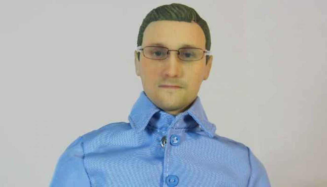 Klokkenluider Edward Snowden heeft nu zijn eigen actiefiguur