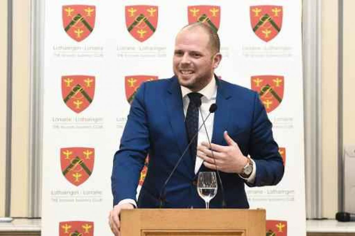 Theo Francken breekt lans voor Europees initiatief inzake vluchtelingencrisis
