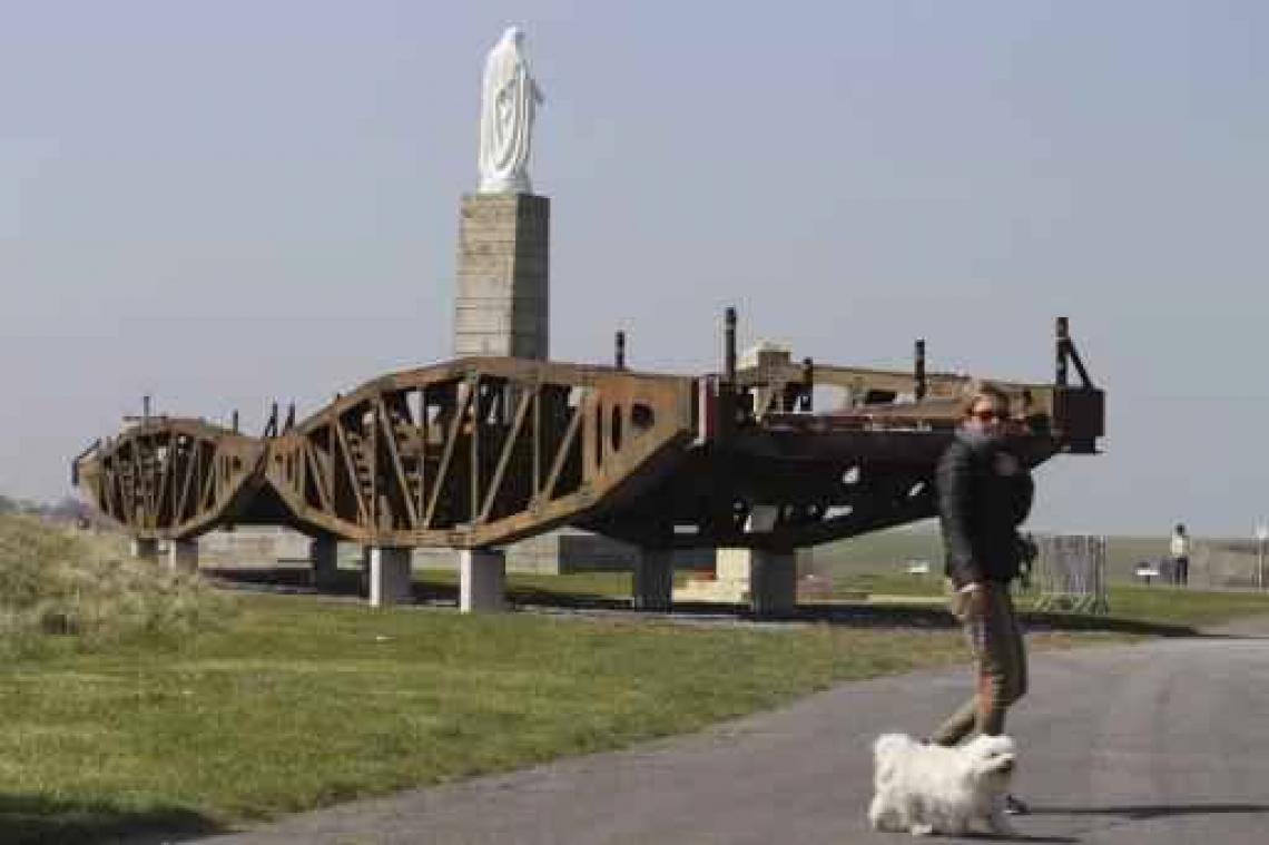 Binnen anderhalf jaar D-Day voor Normandische stranden