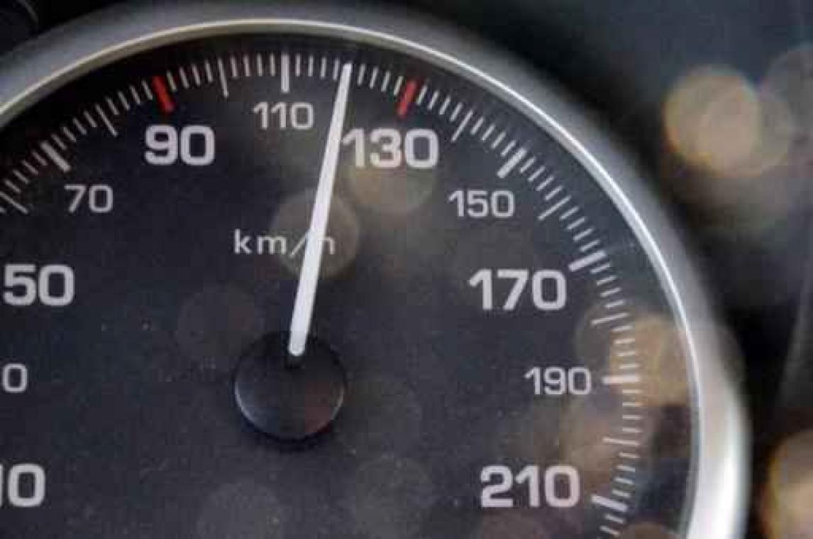 Vlaamse regering verwerpt snelheidslimiet van 130 km/u op autosnelwegen