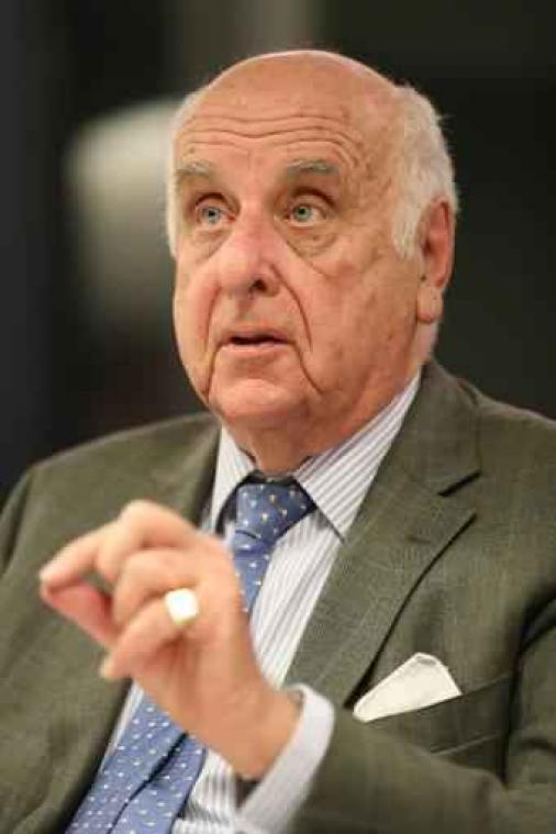 Etienne Davignon: "Er komt geen sociaal bloedbad"