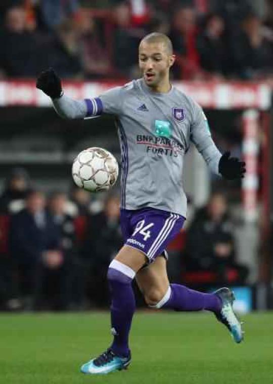 Sofiane Hanni neemt geen schorsing mee naar Spartak Moskou