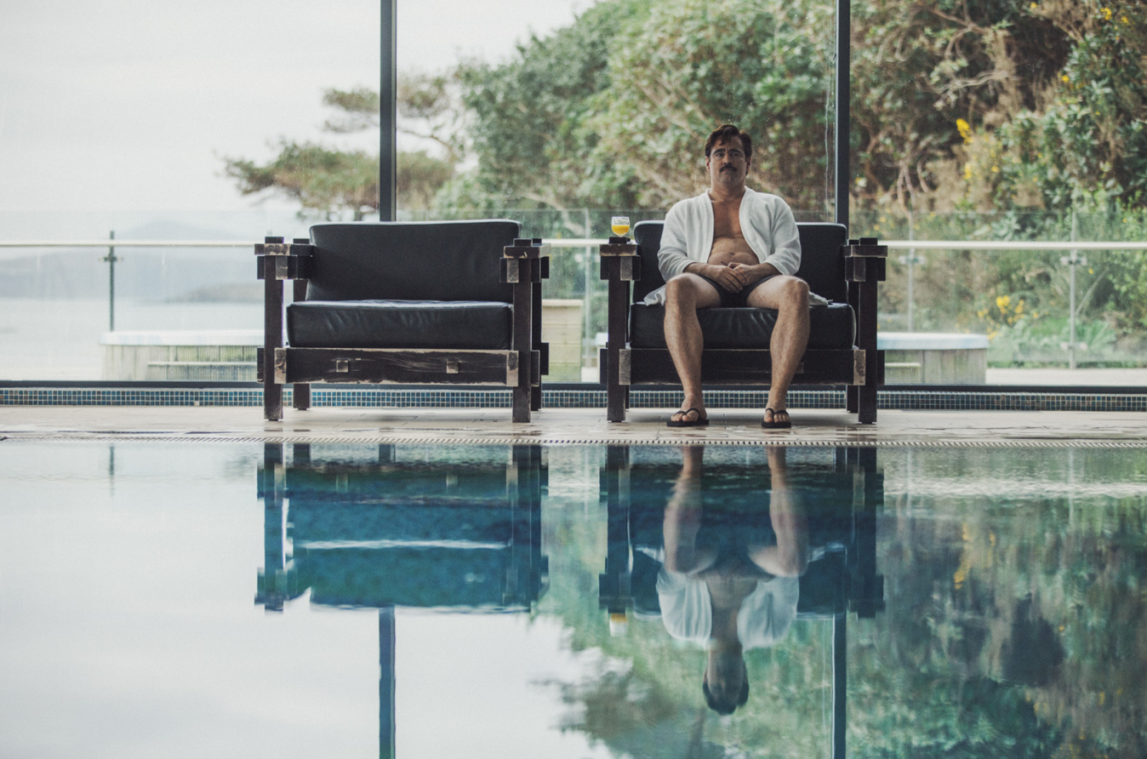 Colin Farrel met snor en kilootjes te veel in 'The Lobster'