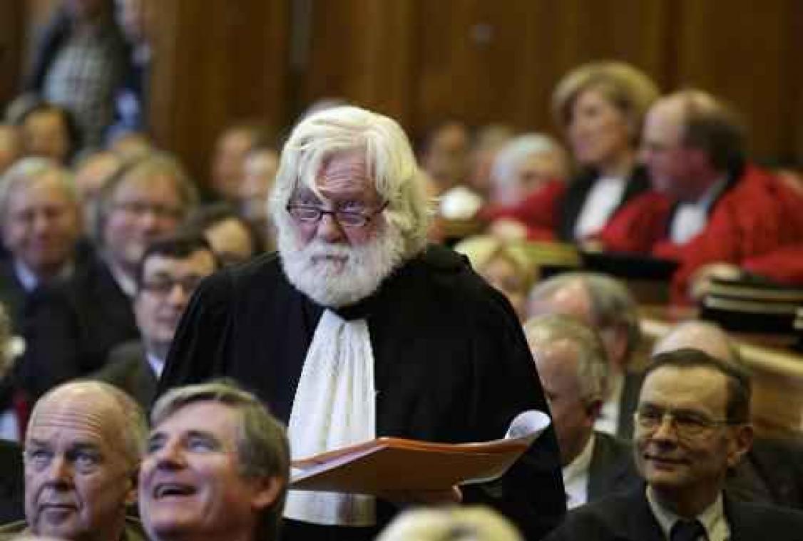 Strafpleiter Piet Van Eeckhaut wordt postuum ereschepen in Gent