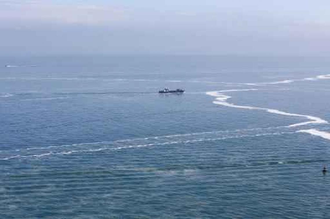 Olietanker vastgelopen voor haven van Zeebrugge