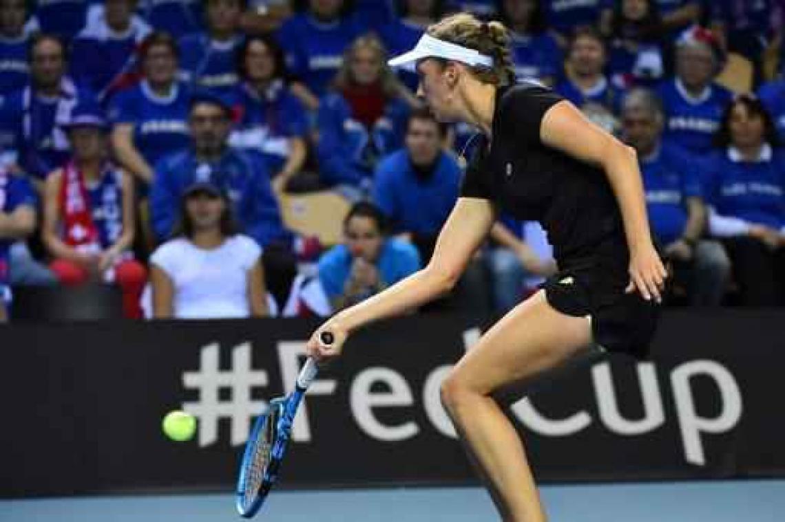 Fed Cup - Elise Mertens zet België na makkelijke winst tegen Française Parmentier op 1-0