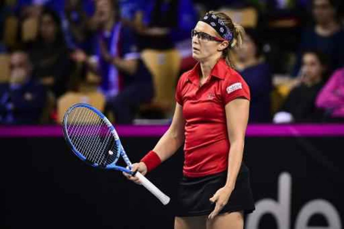 Fed Cup - Mladenovic brengt Frankrijk op gelijke hoogte met zege tegen Kirsten Flipkens