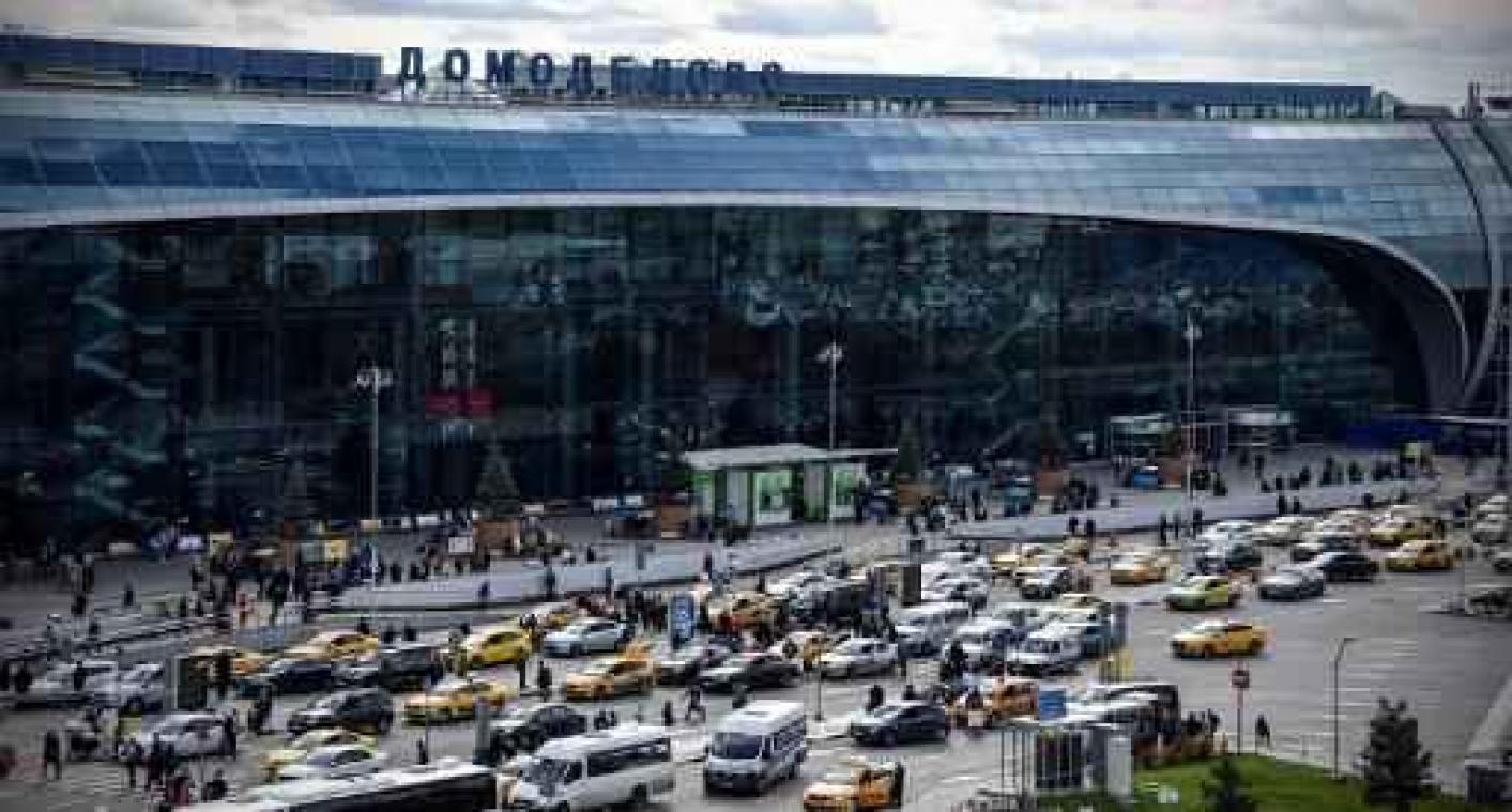 Russisch passagiersvliegtuig in Moskou gecrasht: alle 71 inzittenden overleden