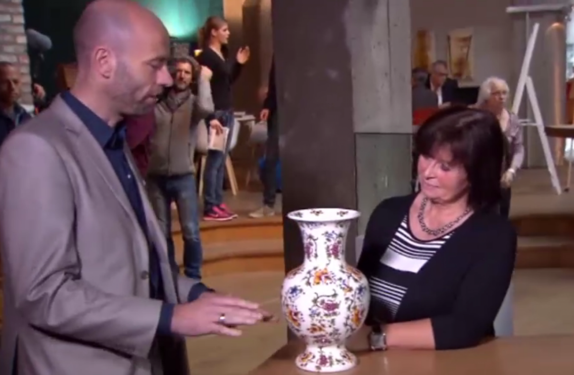 Vaas van 6.000 euro sneuvelt tijdens 'Rijker dan je denkt?'