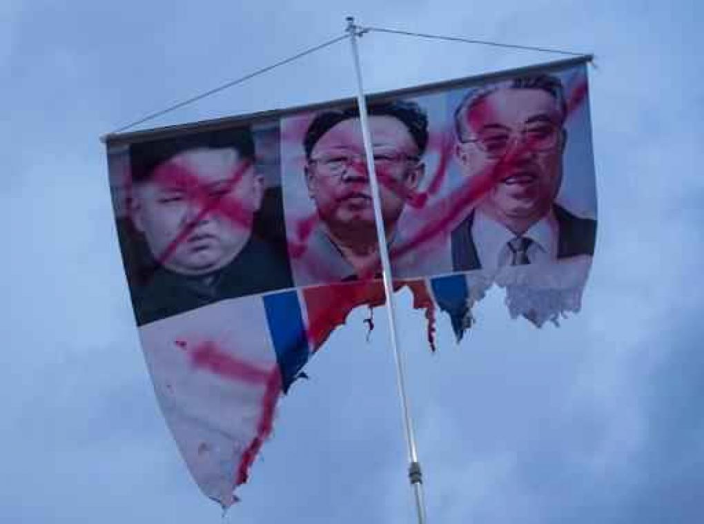 OS 2018 - Zuid-Koreaanse president en zus van Kim wonen concert bij in Seoel