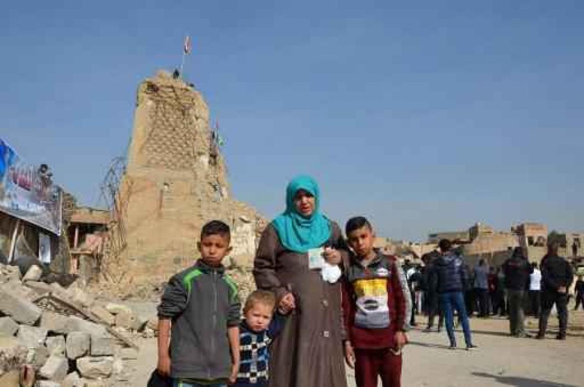 Wederopbouw Irak: Bagdad zoekt 100 miljard dollar op conferentie in Koeweit