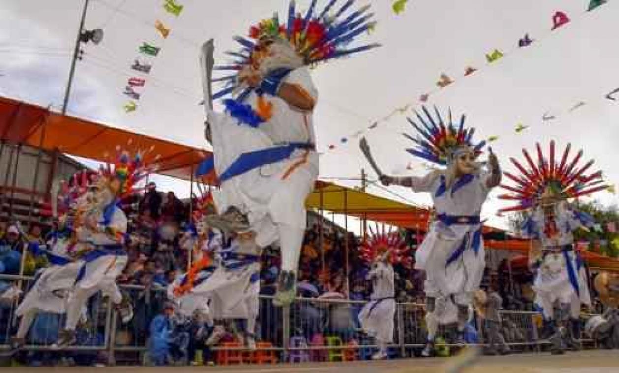 Ruim twintig doden bij eerste dag van carnaval in Bolivia