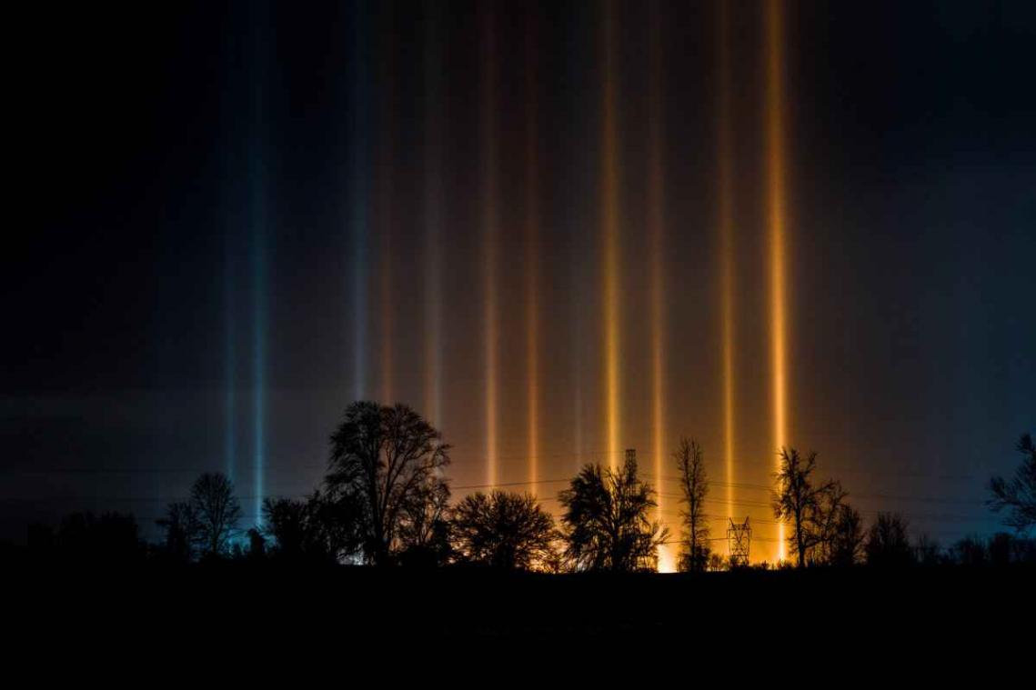 IN BEELD: Zijn deze zeldzame 'lichtpilaren' een bewijs van buitenaards leven?