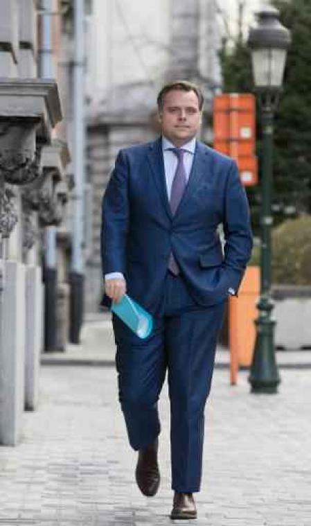 Knip in Antwerpse Leien: De Backer wil hinderpremie voor handelaars