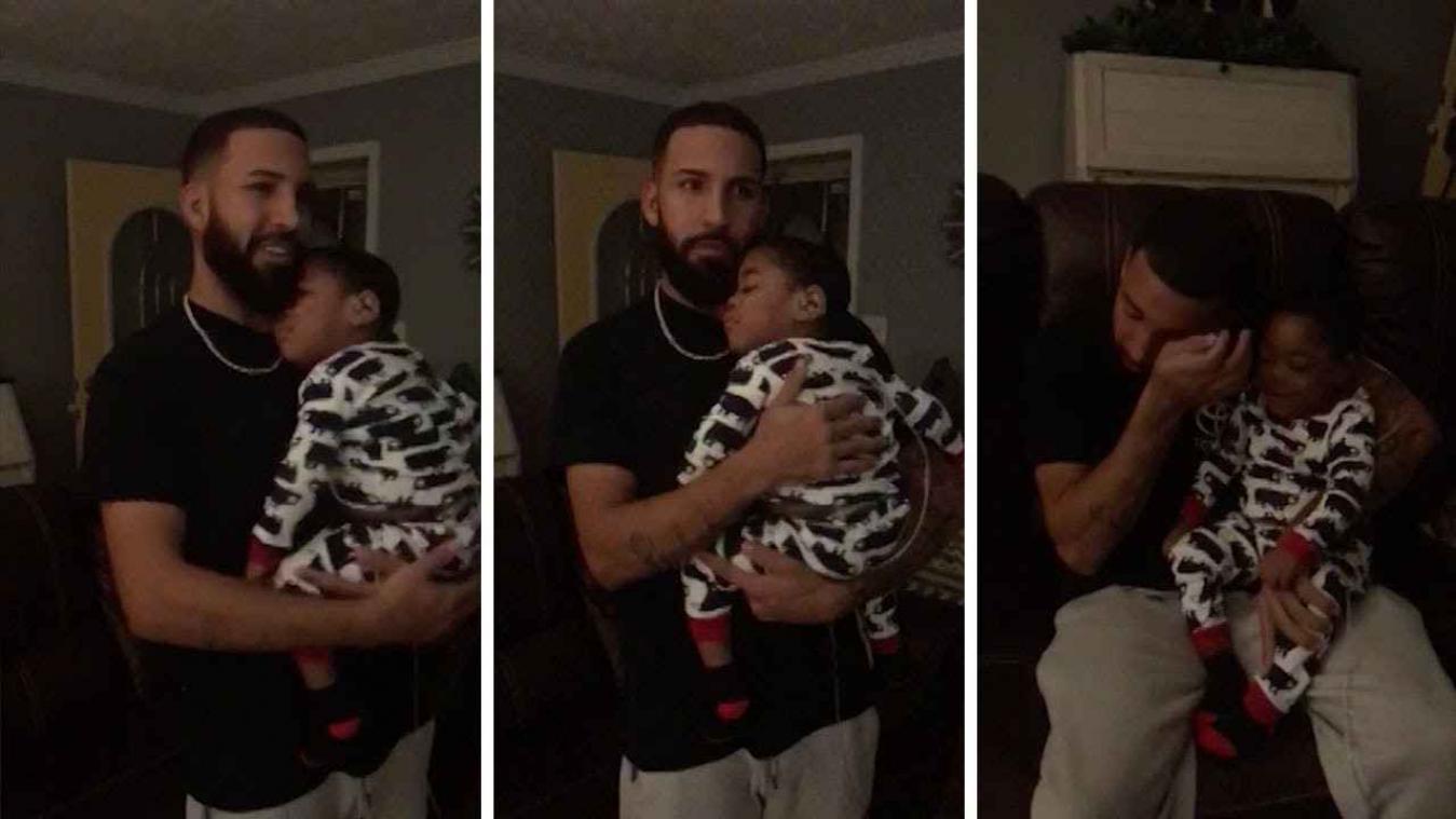 VIDEO. Papa doet harten smelten met liedje voor dove zoon