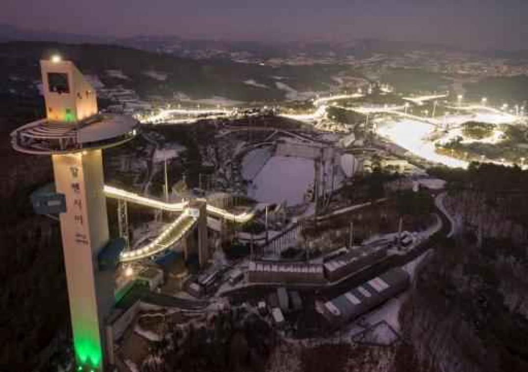 Ook 15 km biatlon bij de vrouwen uitgesteld door wind