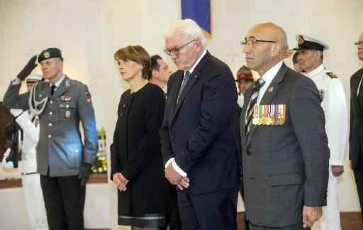 Nieuw-Zeelandse minister brengt hulde aan WOI-slachtoffers in Zonnebeke