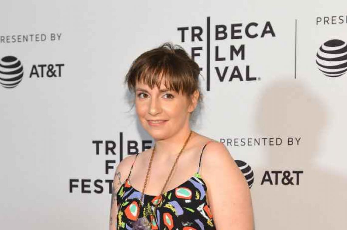 'Girls'-ster laat baarmoeder verwijderen