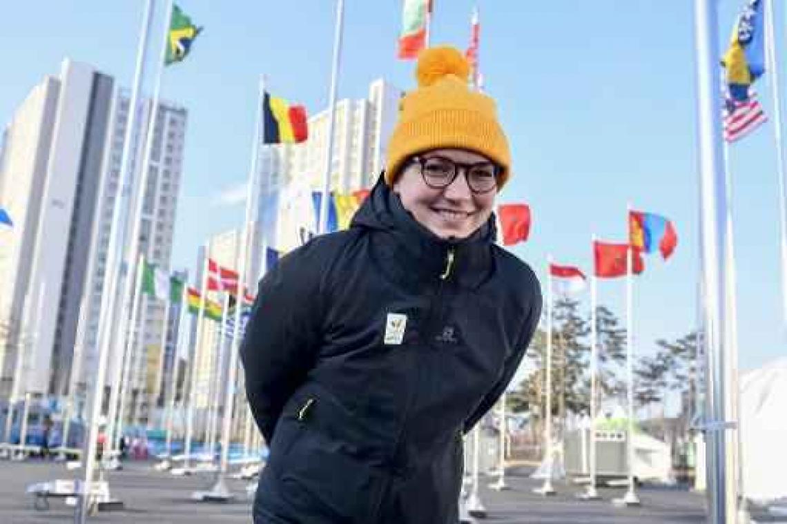 OS 2018 - Jelena Peeters schaatst 5 km tegen Nederlands-Amerikaanse Carlijn Schoutens