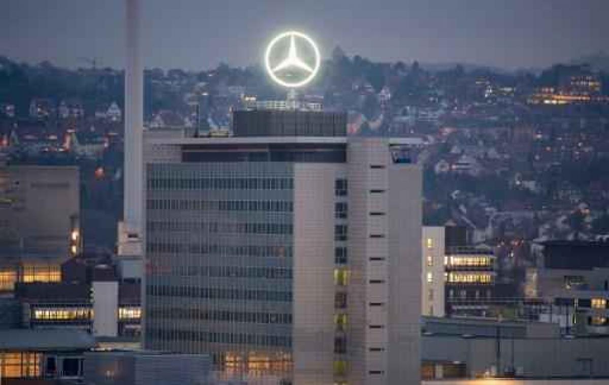 "Sjoemelsoftware aangetroffen bij Daimler"
