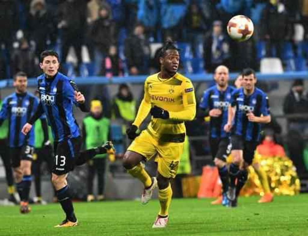 Europa League - Batshuayi treft met Dortmund Salzburg, Carrasco en Atlético ontmoeten Lokomotiv Moskou