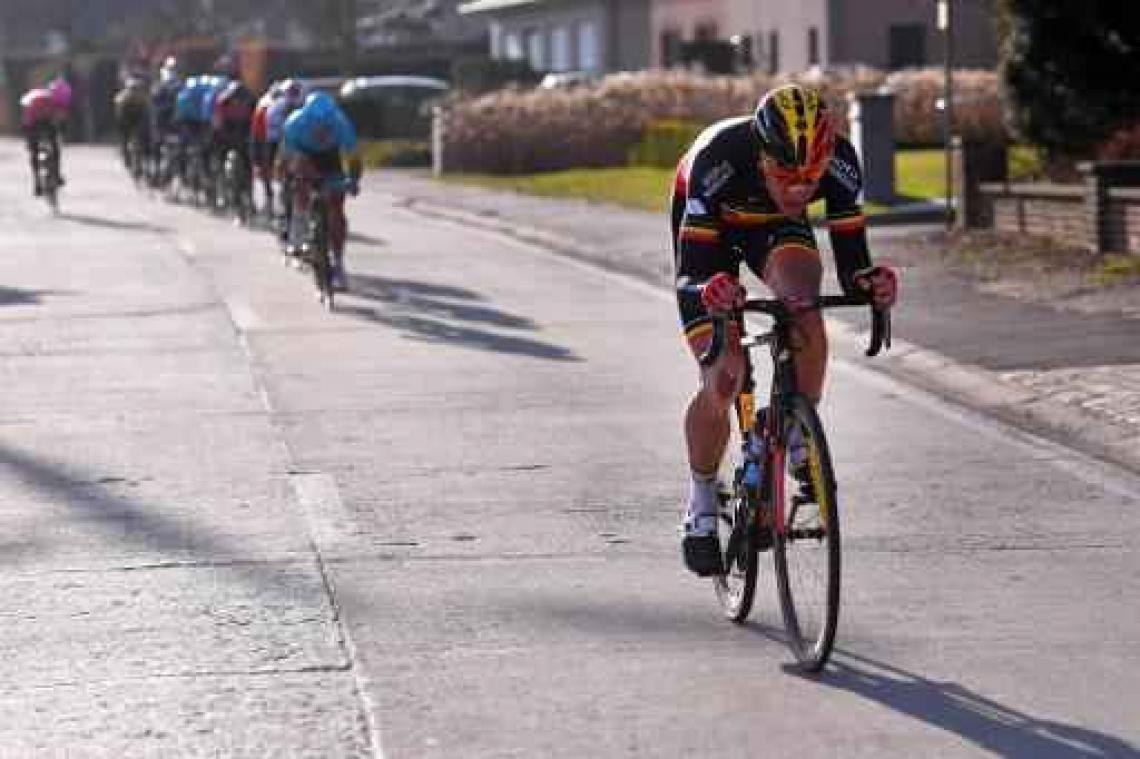 Omloop Het Nieuwsblad - Oliver Naesen blij met conditie, Wout van Aert met prestatie